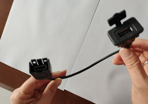 汽(qi)車模具(ju)